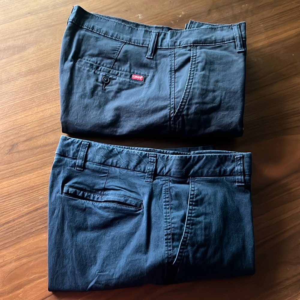 Levi's Men's Navy Chinos & Croft & Barrow Navy Shorts Size 34